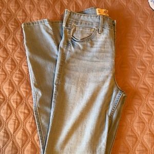 Hollister High Waisted Super Skinny Jeans